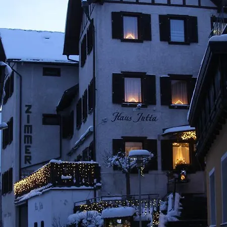 Haus Jutta Pensión Gössweinstein