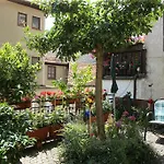 Haus Jutta Гостевой дом 3*